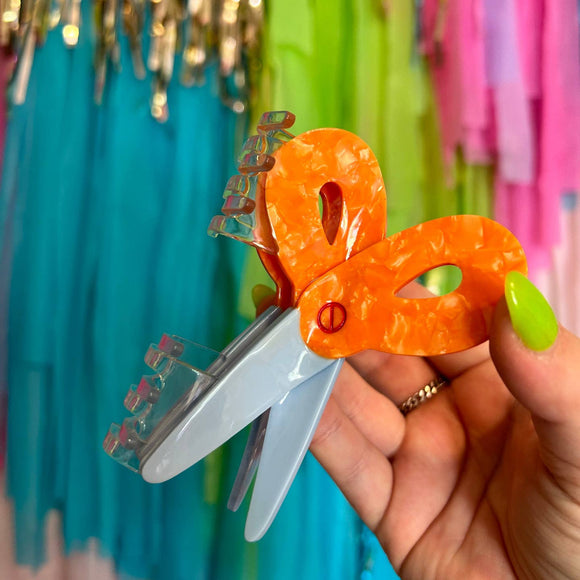 Peach Fuzz Scissors Hair Claw Large