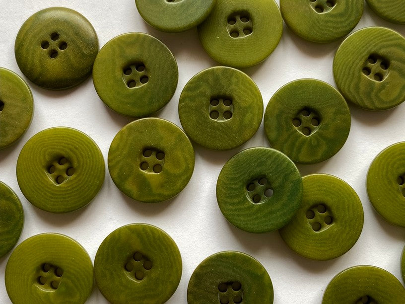 Flat Rim Corozo Button- 15 mm