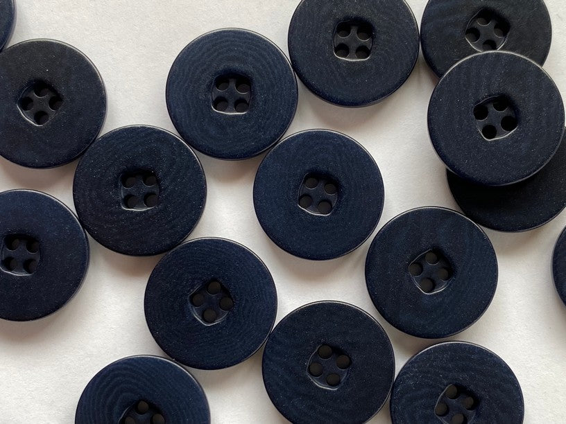 Flat Rim Corozo Button- 15 mm