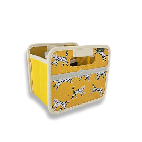 RSS Snow Leopard Mini Foldable Box