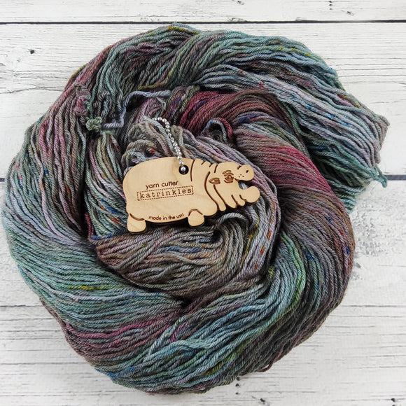 Katrinkles Hippo Yarn Cutter