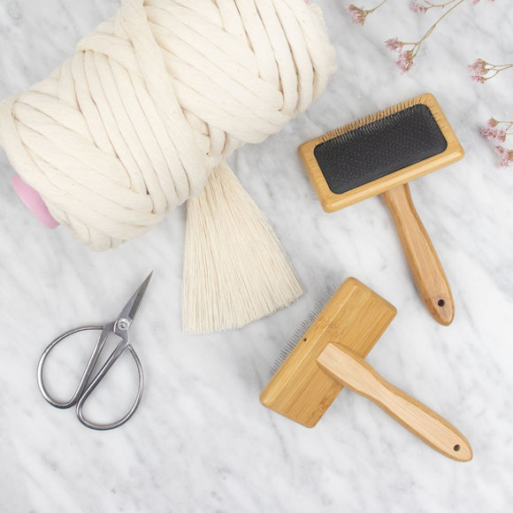 Fiber Brush For Macramé & Weaving
