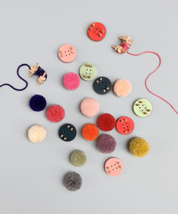 Button Pom Maker Extra Small