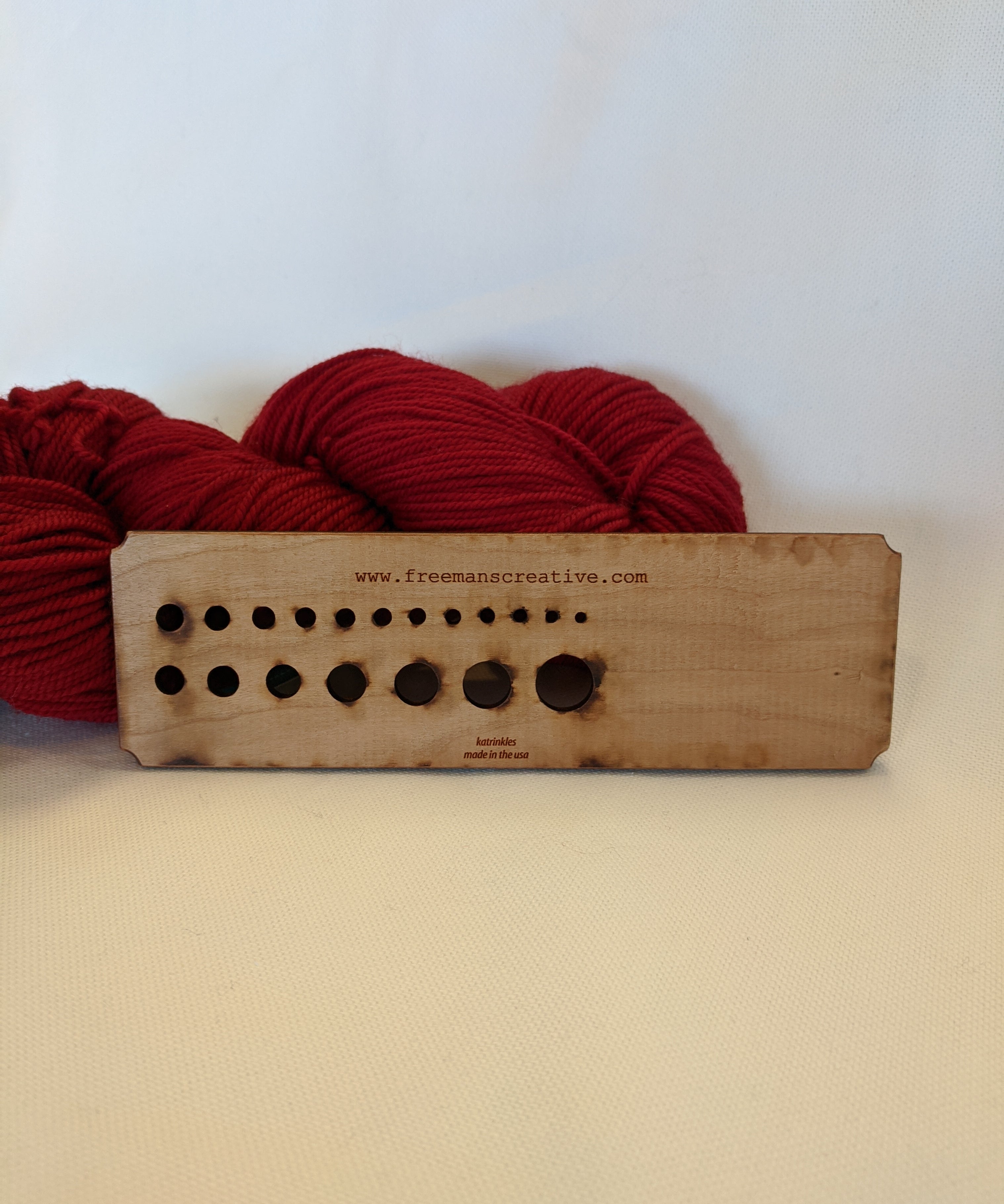 Freeman's Creative Wood Needle Gauge with Ruler