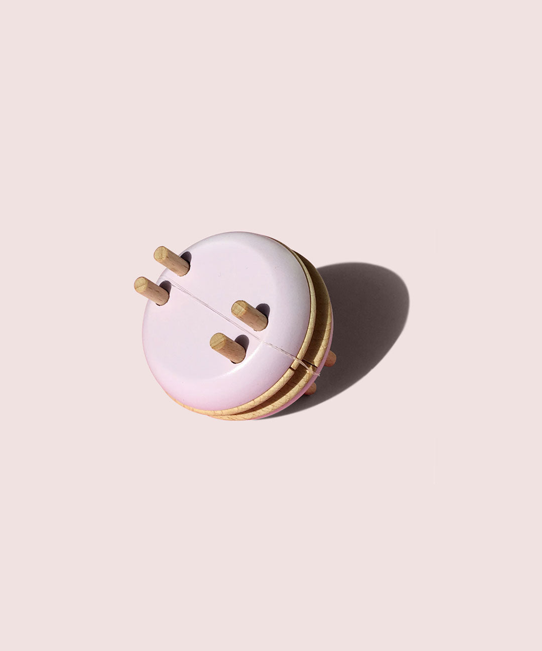 Pom Maker Small Macaron